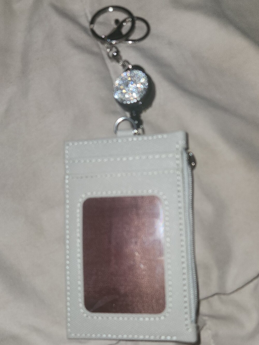 Grey Crystal Flower Card Holder Keychain - Picture 2 of 2